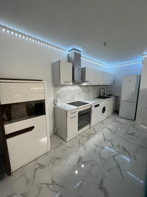 Appartement Luxueux 70M2, 2 Chambres Argenteuil Exteriér fotografie