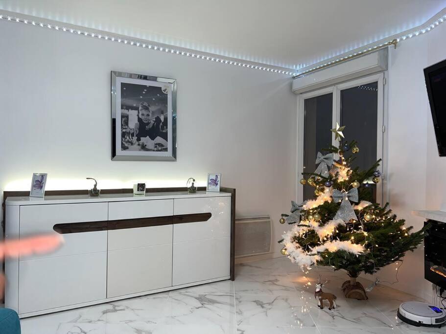 Appartement Luxueux 70M2, 2 Chambres Argenteuil Exteriér fotografie